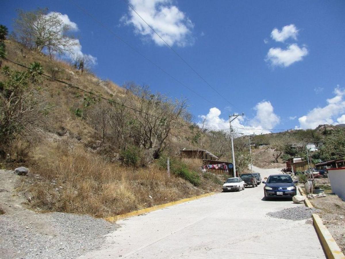 Picture of Residential Land For Sale in Chilpancingo De Los Bravo, Guerrero, Mexico