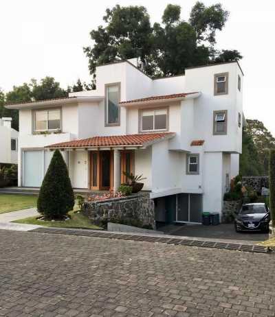 Home For Sale in Lerma, Mexico