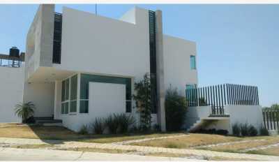 Home For Sale in Leon, Mexico