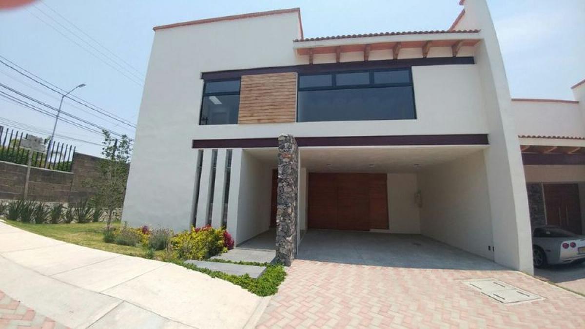 Picture of Home For Sale in Corregidora, Queretaro, Mexico