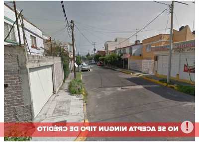 Home For Sale in Iztapalapa, Mexico