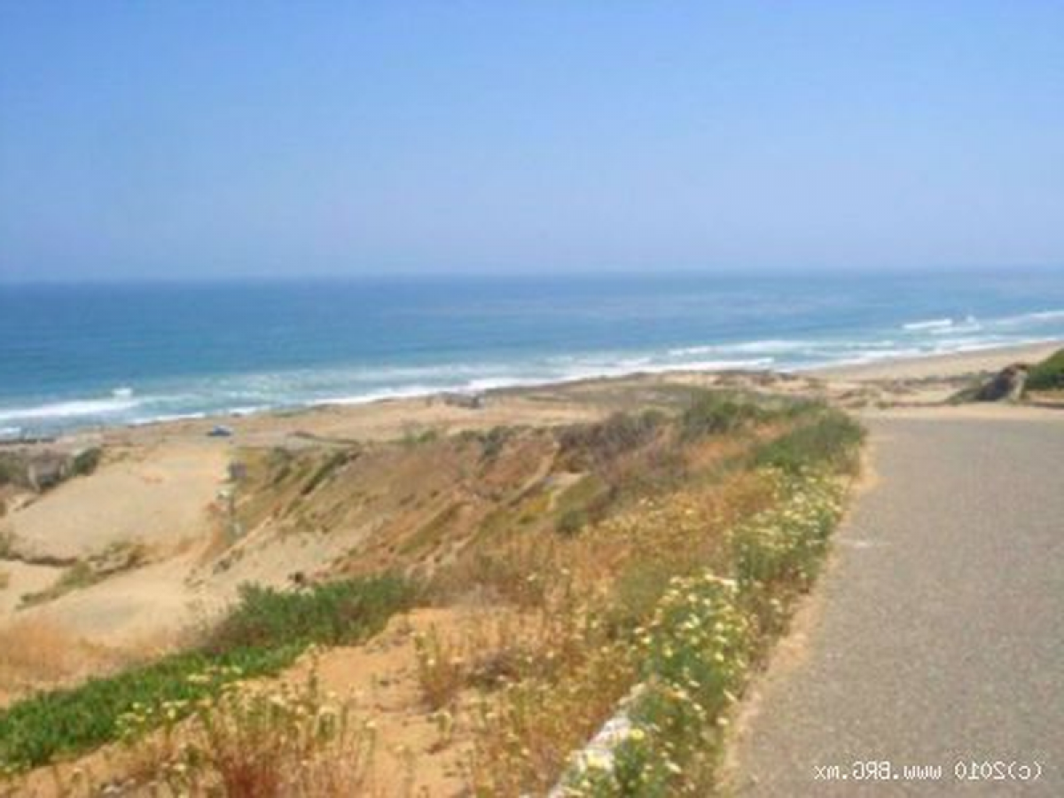 Picture of Residential Land For Sale in Playas De Rosarito, Baja California, Mexico