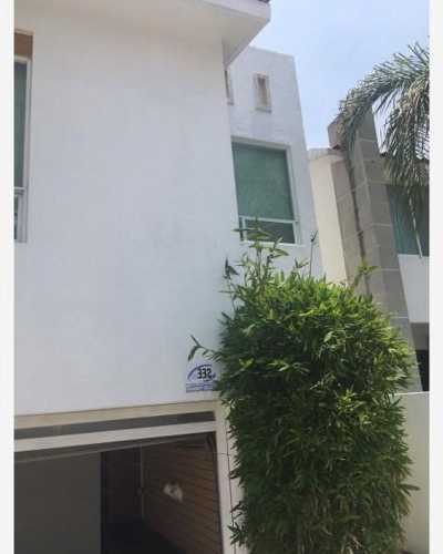 Home For Sale in Queretaro, Mexico
