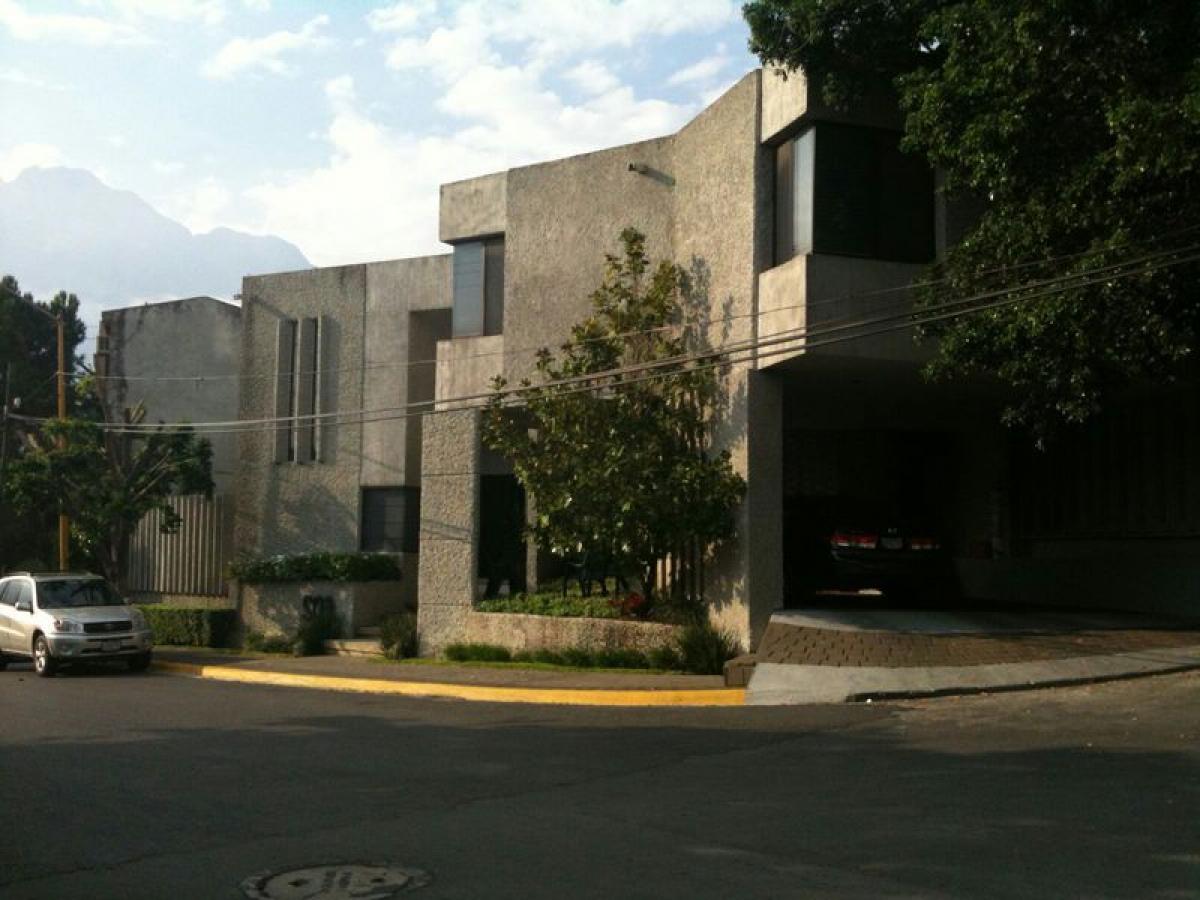 Picture of Home For Sale in San Pedro Garza Garcia, Nuevo Leon, Mexico