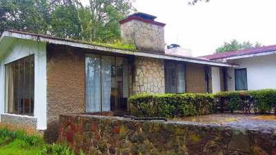 Home For Sale in Villa Del Carbon, Mexico