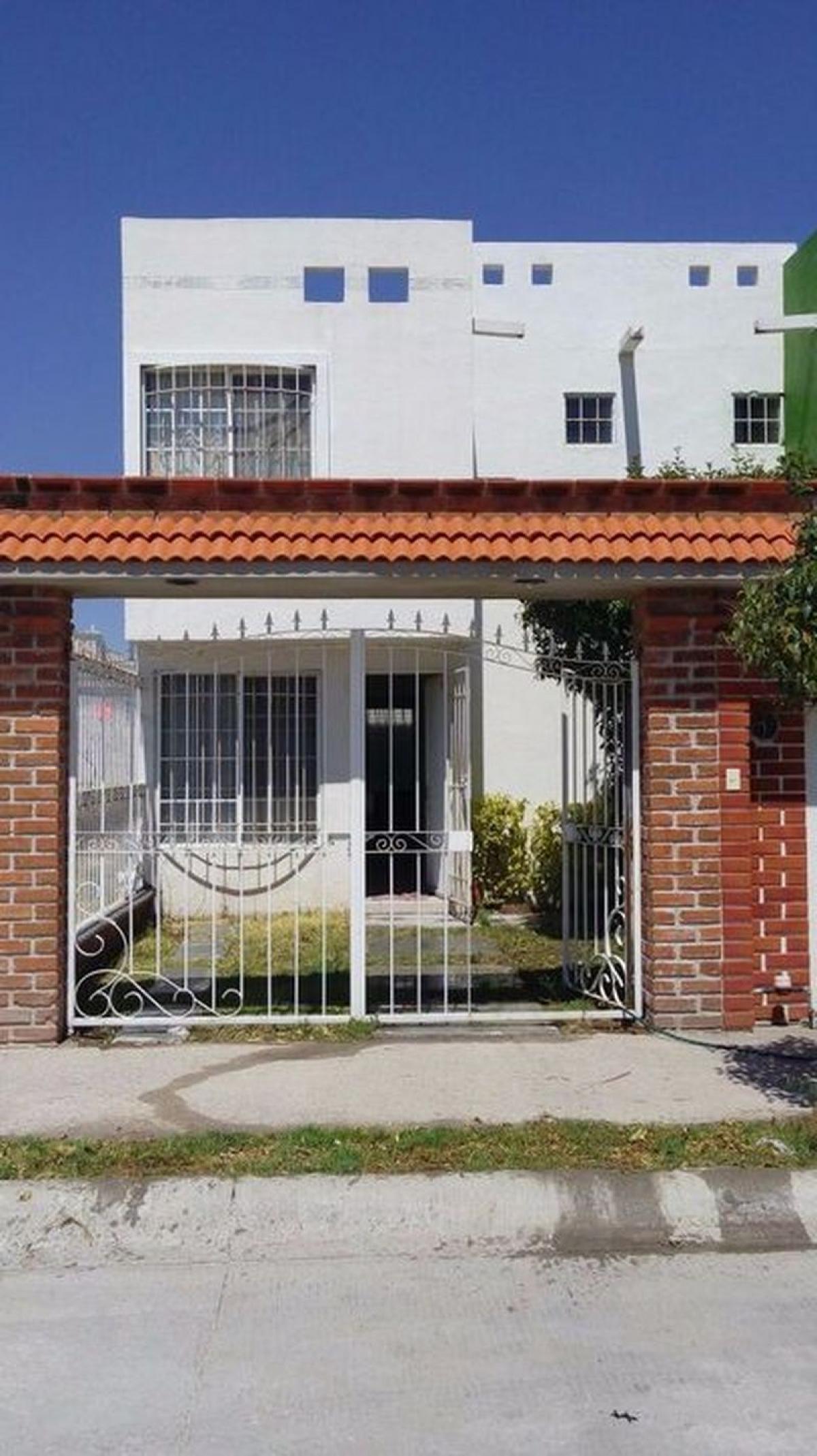 Picture of Home For Sale in Apaseo El Grande, Guanajuato, Mexico