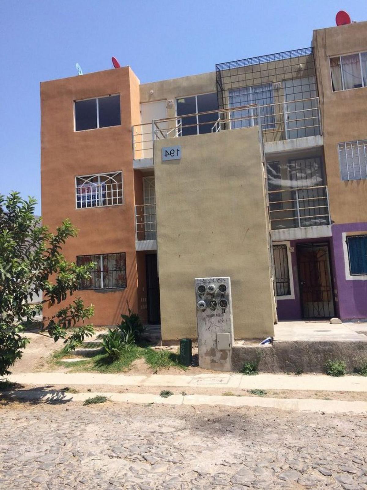 Picture of Apartment For Sale in Tlajomulco De Zuniga, Jalisco, Mexico