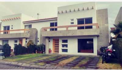 Home For Sale in Metepec, Mexico