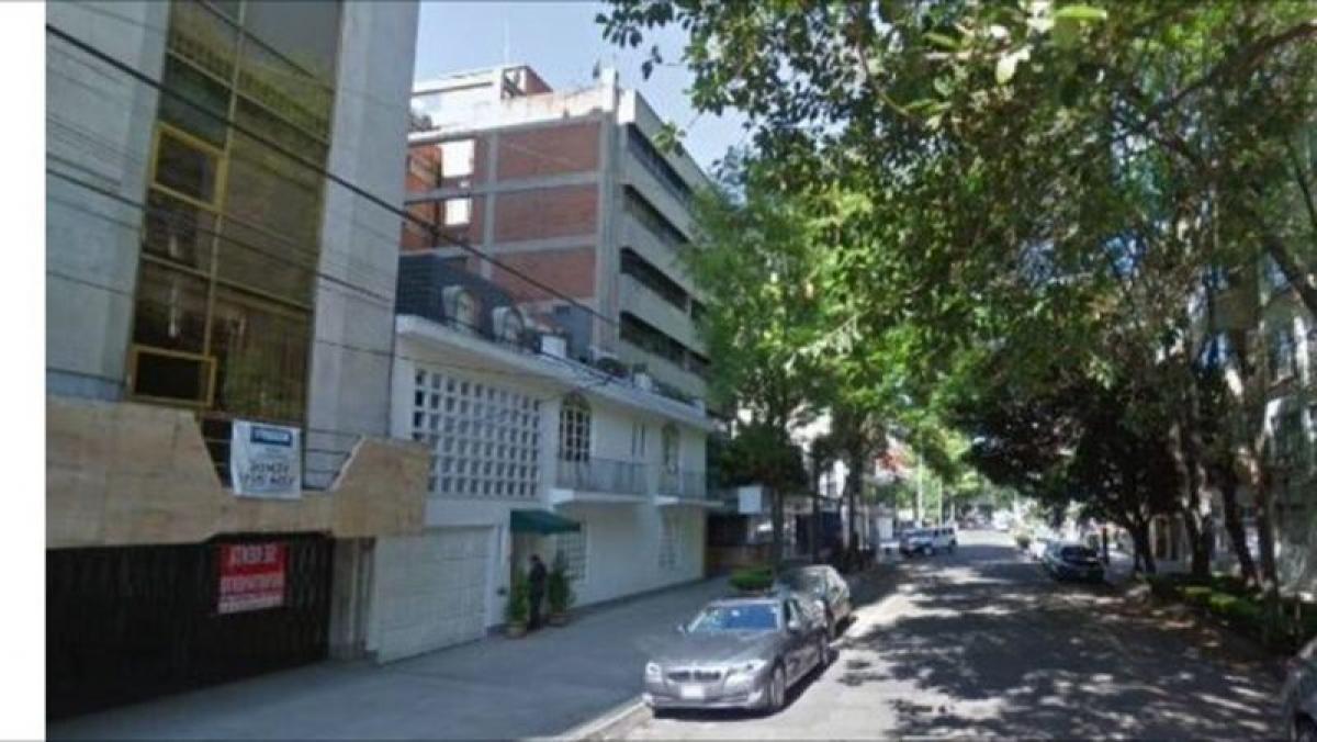 Picture of Residential Land For Sale in Miguel Hidalgo, Mexico City, Mexico