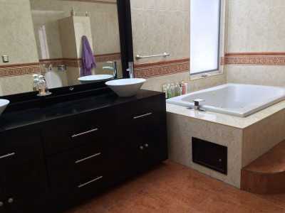 Other Commercial For Sale in Celaya, Mexico