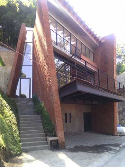 Other Commercial For Sale in Valle De Bravo, Mexico
