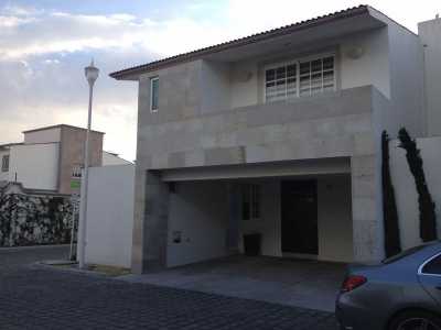 Other Commercial For Sale in Metepec, Mexico