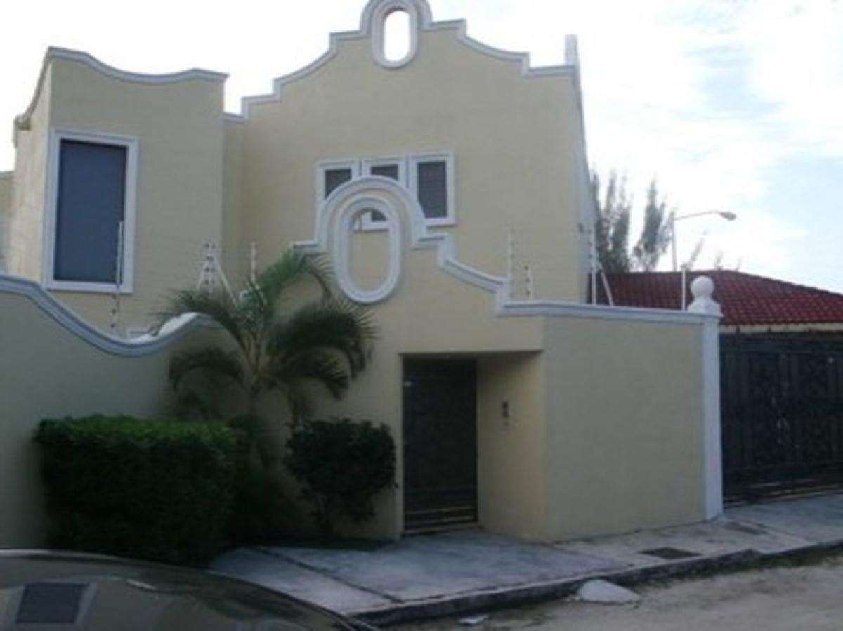 Picture of Other Commercial For Sale in Carmen, Campeche, Mexico