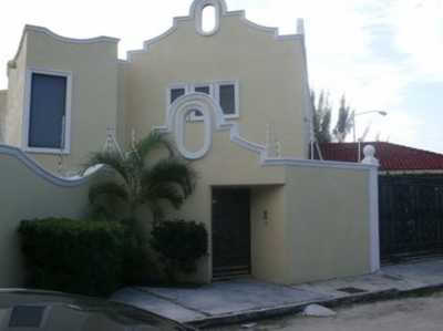 Other Commercial For Sale in Carmen, Mexico