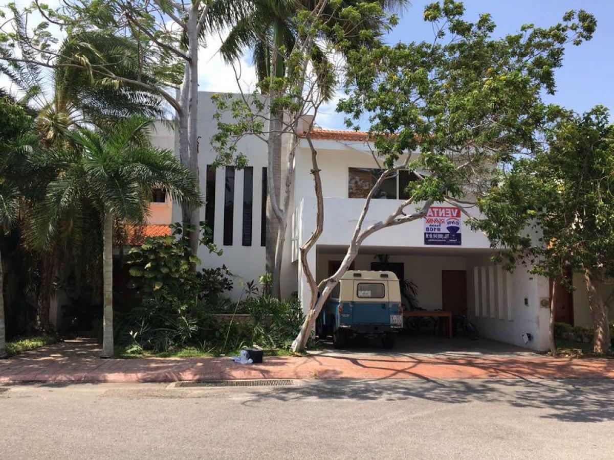 Picture of Other Commercial For Sale in Yucatan, Yucatan, Mexico