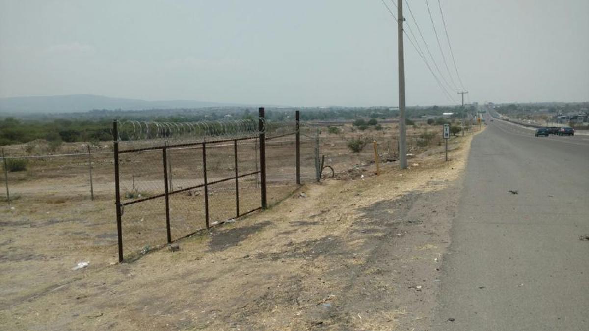 Picture of Residential Land For Sale in Apaseo El Alto, Guanajuato, Mexico