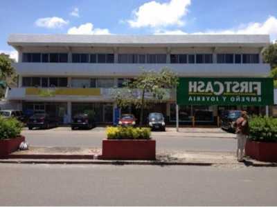 Apartment Building For Sale in