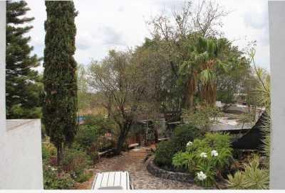 Home For Sale in Salvatierra, Mexico
