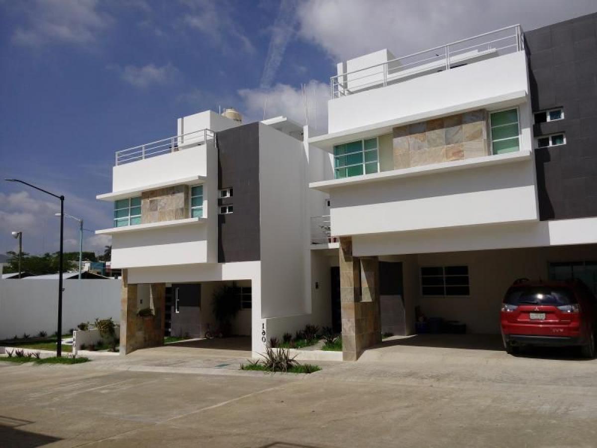 Picture of Home For Sale in Tuxtla Gutierrez, Chiapas, Mexico