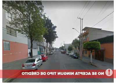 Home For Sale in Iztacalco, Mexico