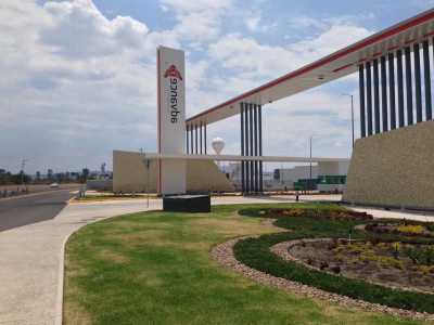 Residential Land For Sale in El Marques, Mexico