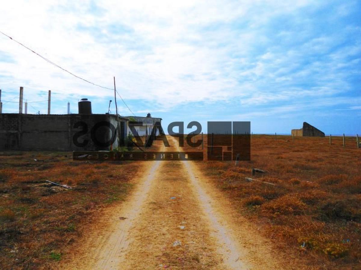 Picture of Residential Land For Sale in Coyuca De Benitez, Guerrero, Mexico
