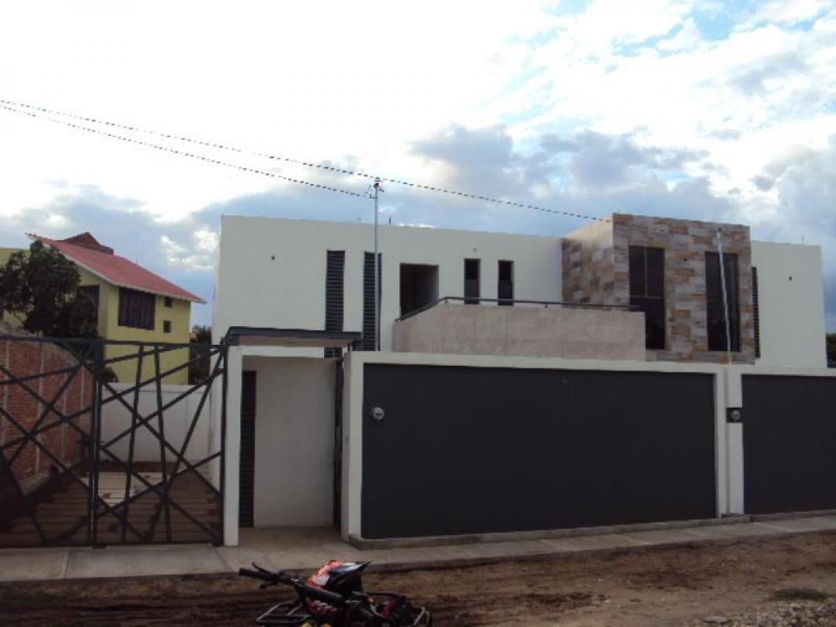 Picture of Home For Sale in San Agustin Yatareni, Oaxaca, Mexico