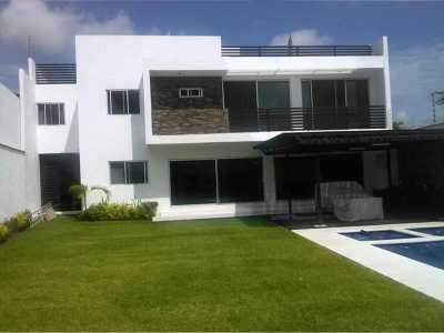 Home For Sale in Temixco, Mexico