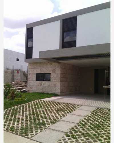 Home For Sale in Nacajuca, Mexico