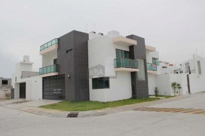 Home For Sale in Carmen, Mexico