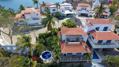 Home For Sale in Manzanillo, Mexico