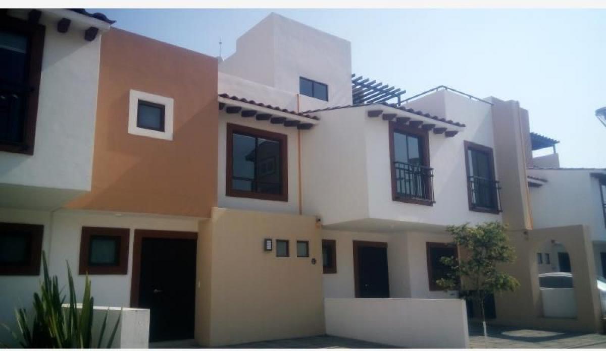 Picture of Home For Sale in Estado De Mexico, Mexico, Mexico