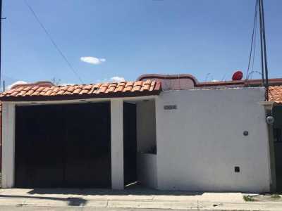 Home For Sale in Hidalgo, Mexico