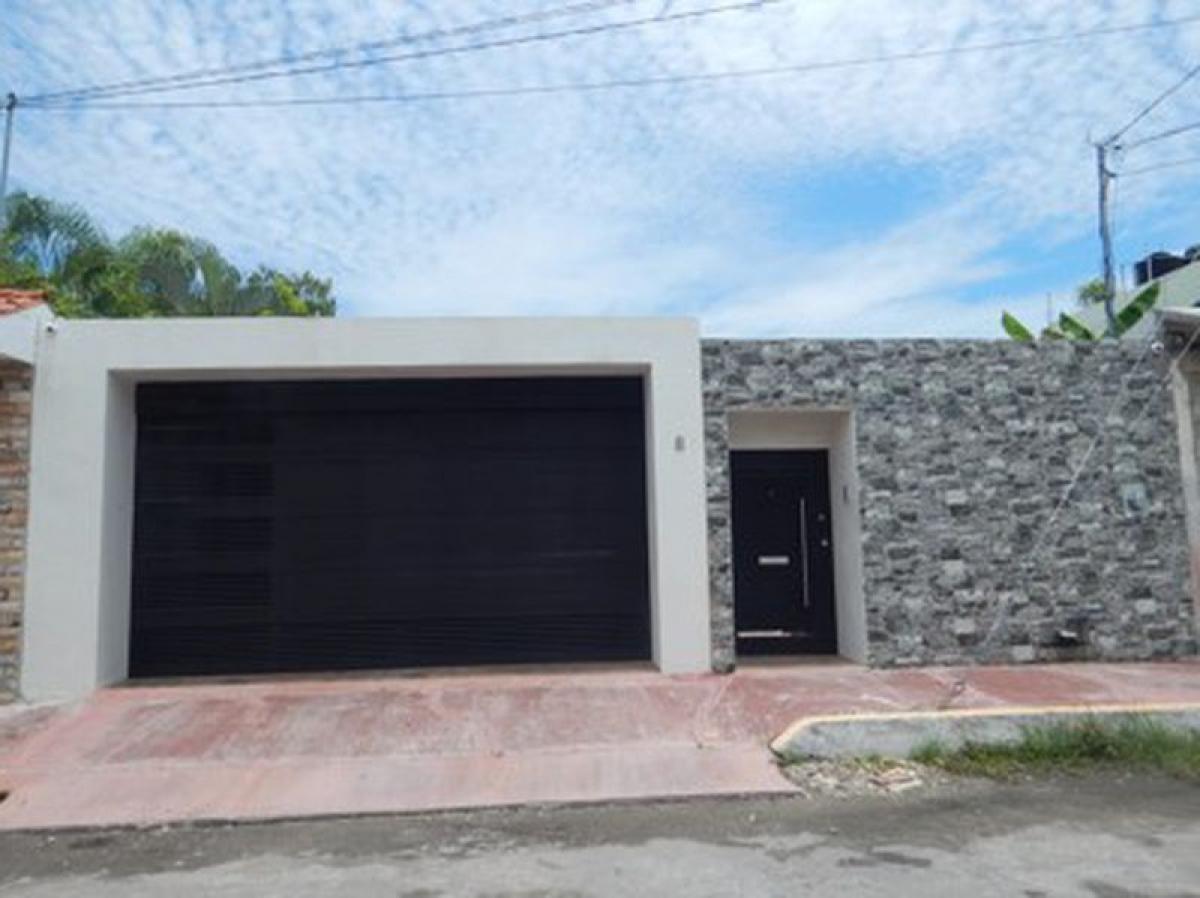 Picture of Other Commercial For Sale in Carmen, Campeche, Mexico