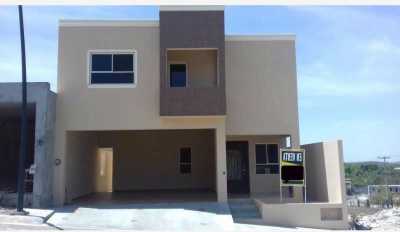 Home For Sale in Santiago, Mexico