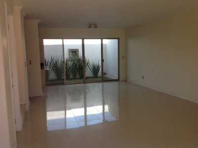 Other Commercial For Sale in Tlajomulco De Zuniga, Mexico