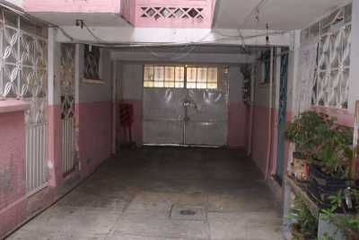 Apartment Building For Sale in