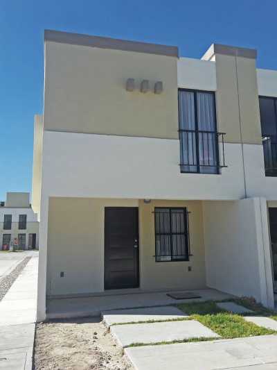 Home For Sale in San Luis Potosi, Mexico