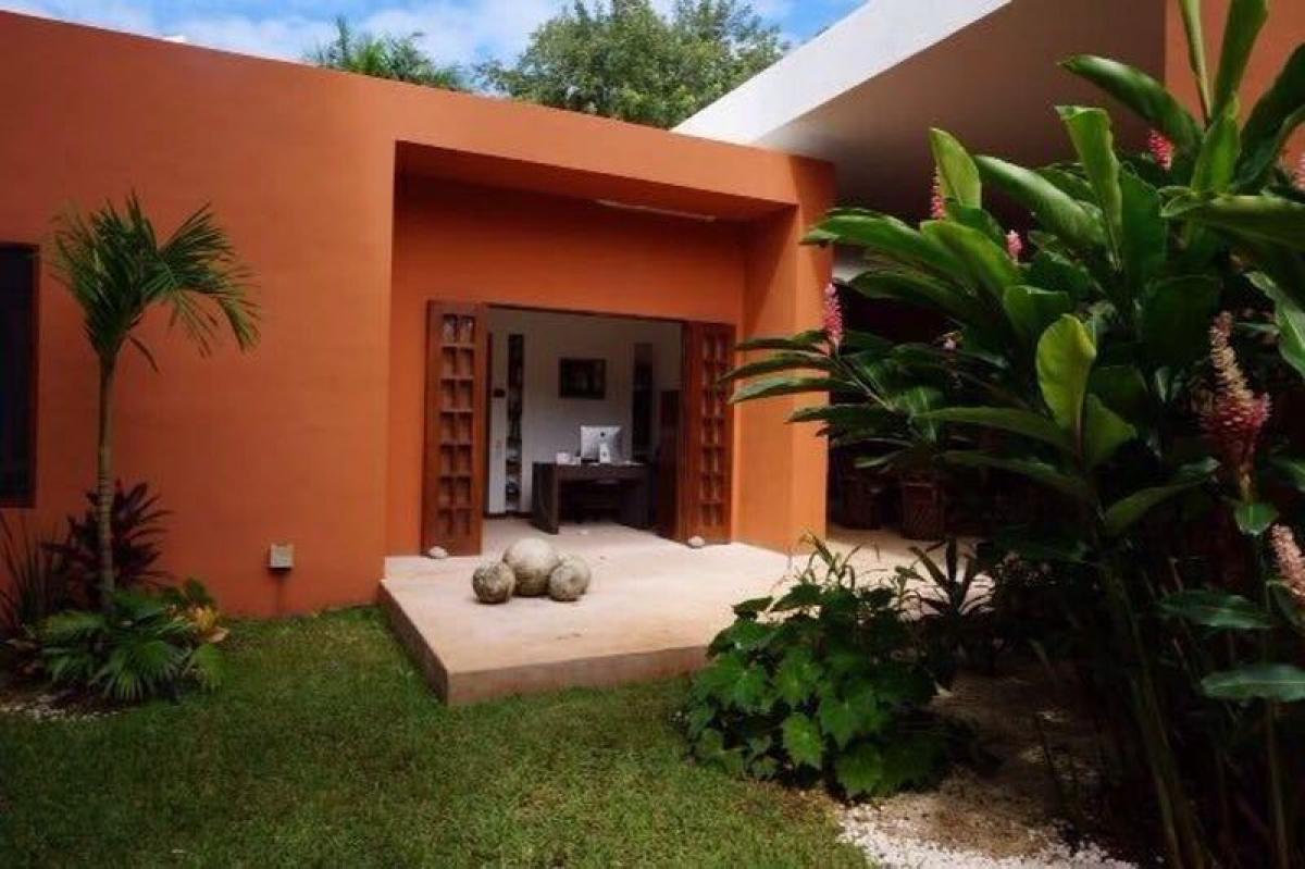 Picture of Home For Sale in Merida, Yucatan, Mexico
