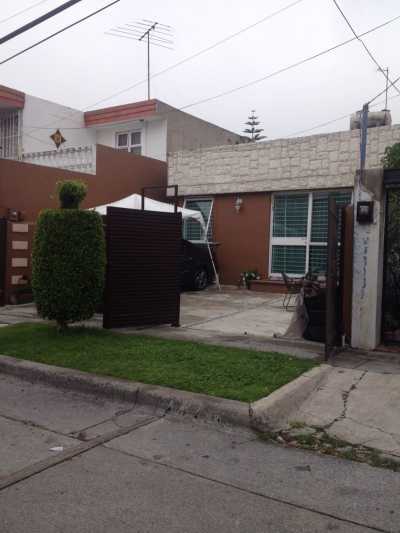Home For Sale in Naucalpan De Juarez, Mexico