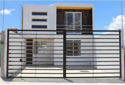 Home For Sale in Santa Cruz Tlaxcala, Mexico