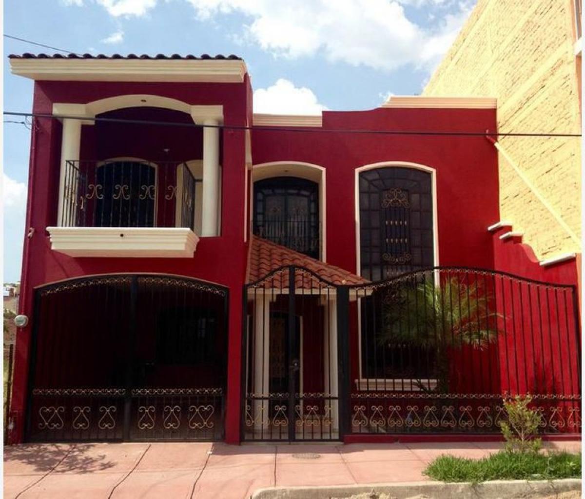 Picture of Home For Sale in Zapotlanejo, Jalisco, Mexico
