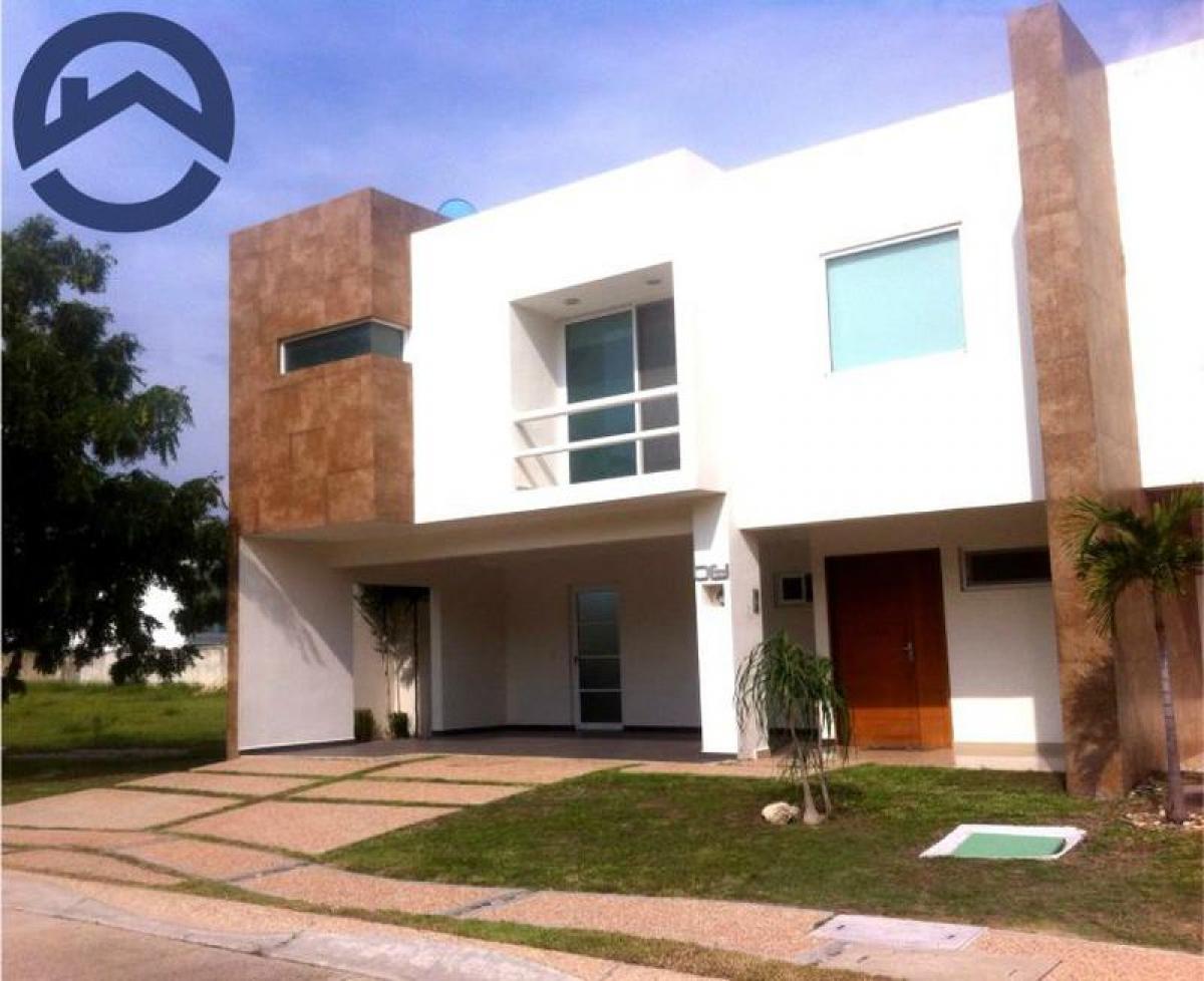 Picture of Home For Sale in Tuxtla Chico, Chiapas, Mexico