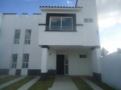Home For Sale in Irapuato, Mexico