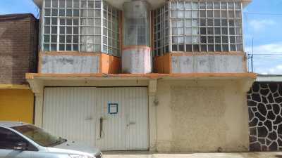 Home For Sale in Chimalhuacan, Mexico