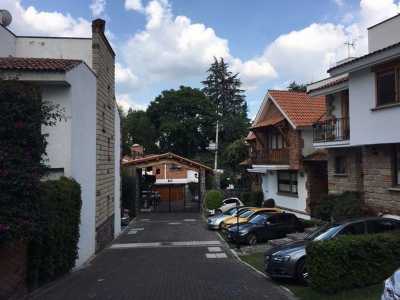 Home For Sale in Tlalpan, Mexico