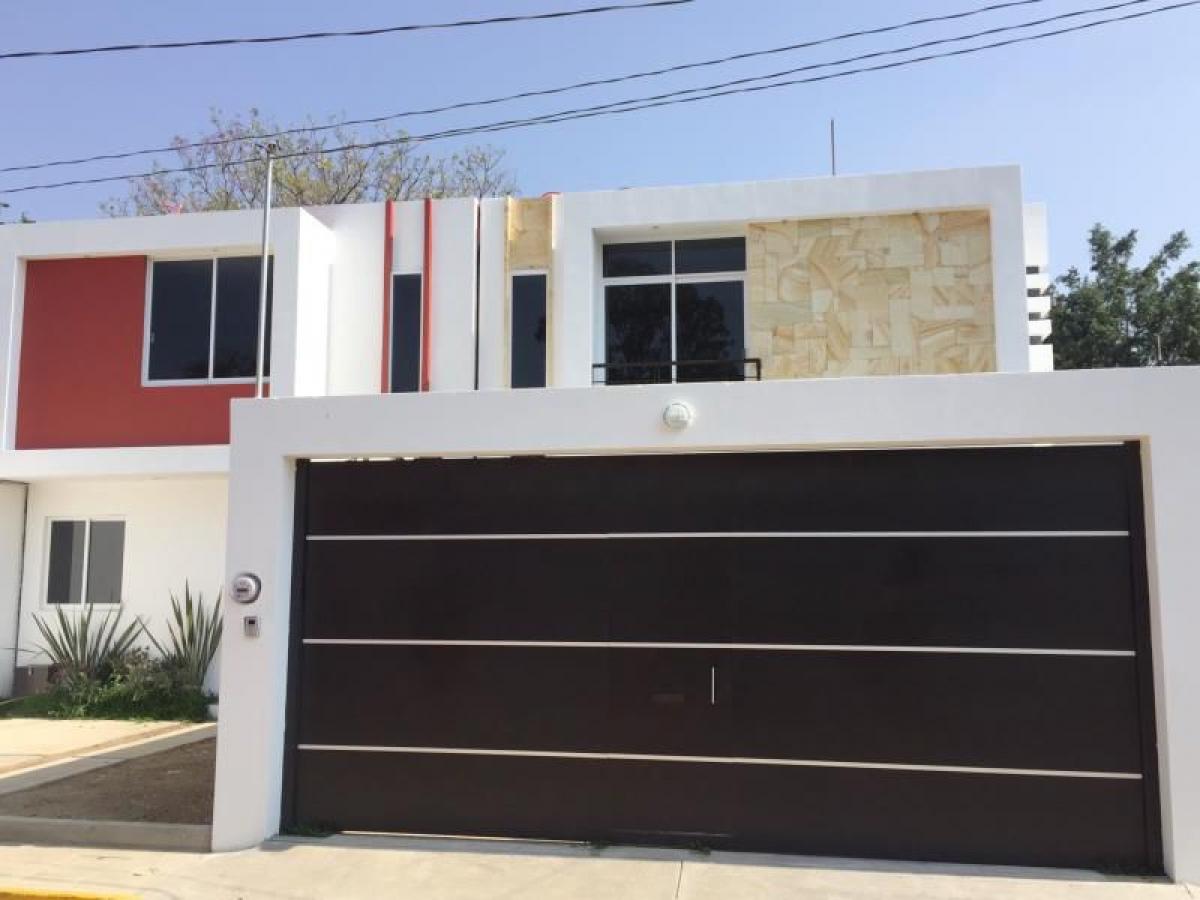 Picture of Home For Sale in Oaxaca De Juarez, Oaxaca, Mexico