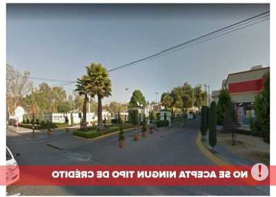 Home For Sale in Coacalco De Berriozabal, Mexico