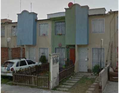 Home For Sale in Chicoloapan, Mexico