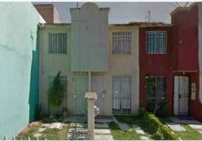 Home For Sale in Chicoloapan, Mexico